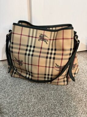 Authentic Burberry Canterbury Tote in Haymarket Check Canvas Pattern